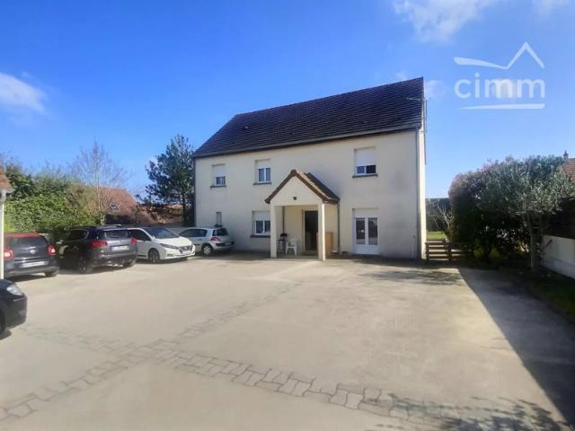 Grande maison, 5 chambres, VINEUIL