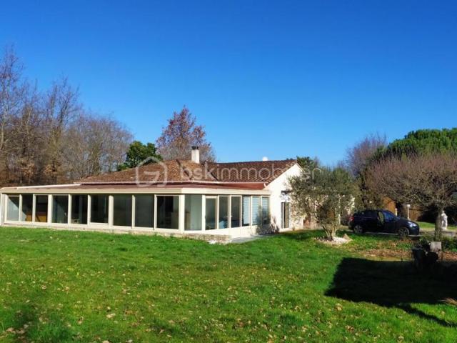 Grande maison 6 chambres 270m²