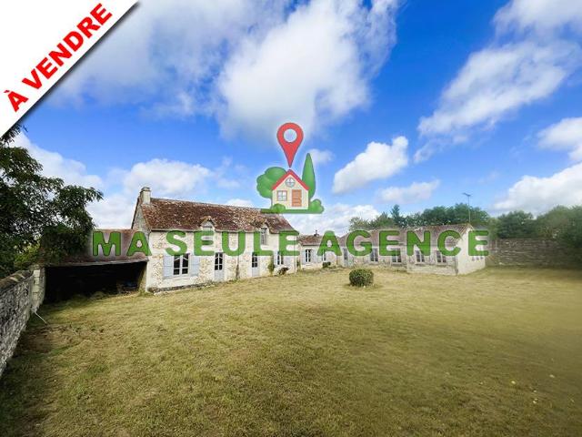 Grande propriété avec terrain 18392m² Richelieu