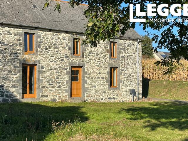 Grande propriété de trois chambres avec terrain et vue imprenable