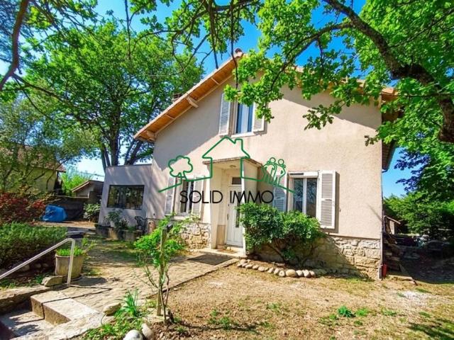 Grande propriété familiale de 156 m2 avec appartement indépe