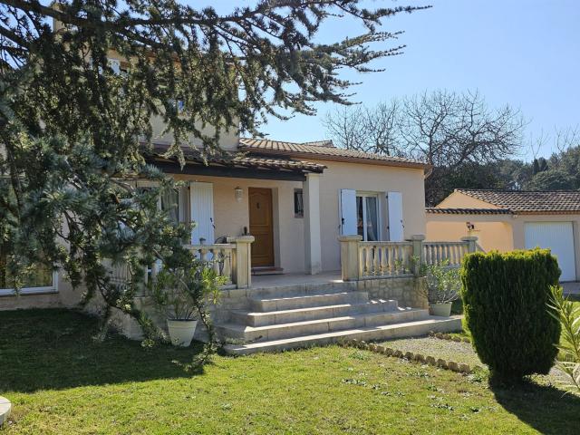 À acheter à Beauvoisin: villa de 128m2 avec terrasse 128m² Beauvoisin