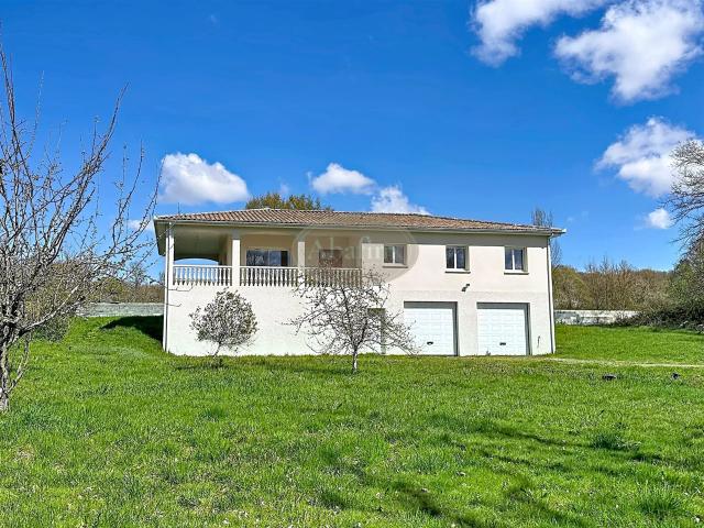Grande villa avec sous sol 128m² Lestelle de Saint Martory
