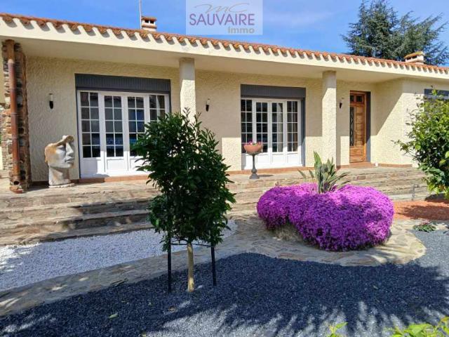 Grande villa de plain pied
