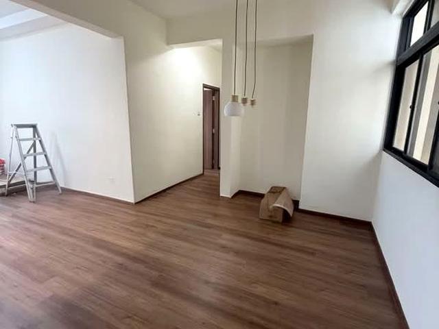 Grande Vista D28, Condominium