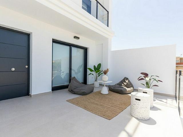 Grandes casas adosadas de 4 dormitorios