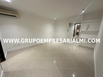 Grandioso Apartaestudio En Arriendo Sector Laureles Cod: 32550