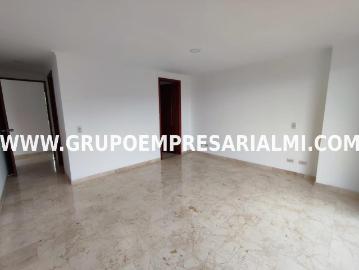 Grandioso Apartamento En Arriendo Sector Las Palmas Cod: 32609