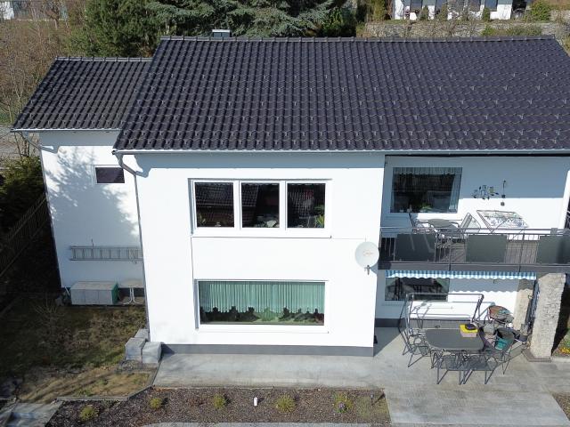 Grandiose Aussichtslage! Tolles Ein bis Zweifamilienhaus
