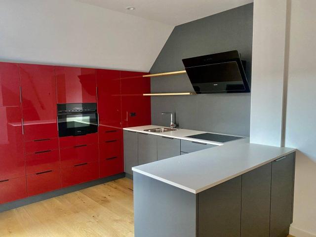 GRANDIOSE DACHGESCHOSS MAISONETTE mit supercooler Terrasse