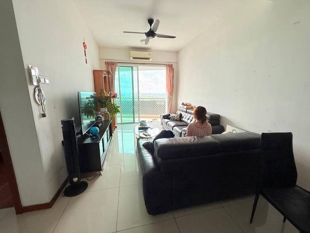 Grandview 360 Apartment Bayu Puteri Permas Jaya 2 carpark