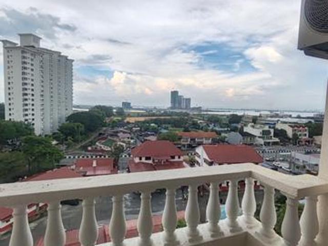 Grandview Condominium Tg tokong
