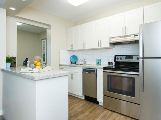 Granite House 1 Bedroom Apartment for Rent at 1100 Henderson Hwy, Winnipeg, MB R2G 1L2 Kildonan Drive