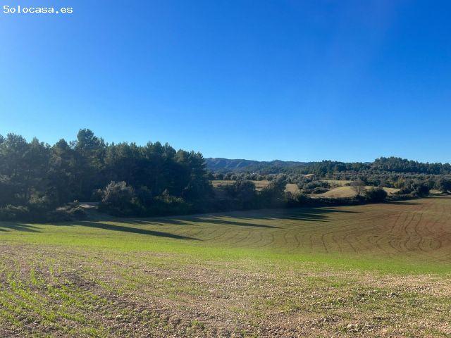 Granja en buen estado con excelente ubicación