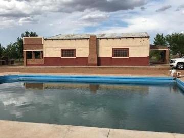Granja en Venta a 30 Min de la Cd de Chihuahua dentro de Fraccionamiento