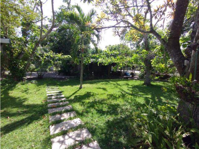 GRANJA EN VENTA EN GUAMACIRE AGUA VIVA