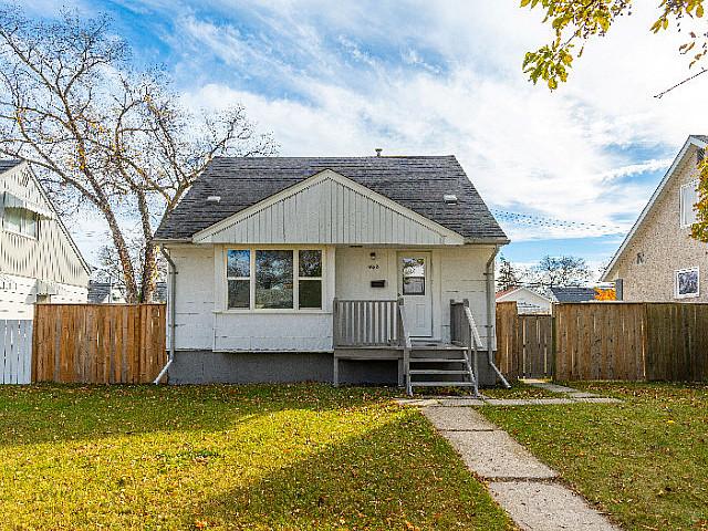 Grant Park Area 3 Bedroom Newly Renovated Detached Home