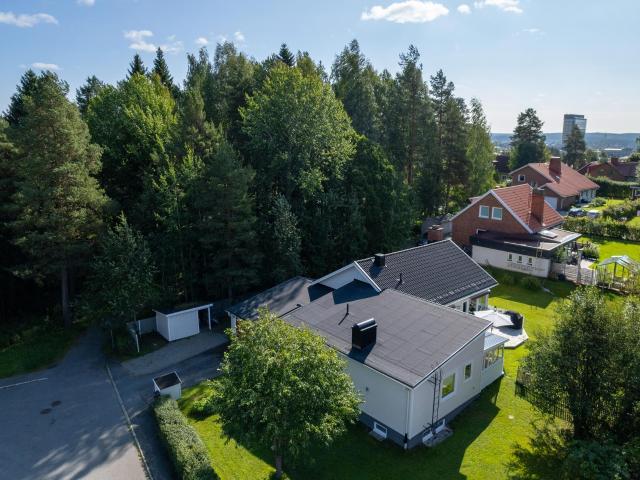 Granvägen 10