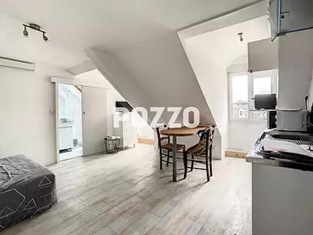 Granville 50400 Achat / Vente appartement 1 pièce t1 au dernier étage