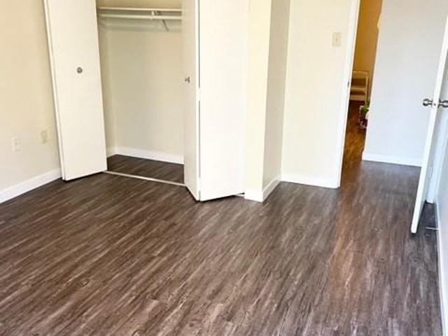 Granville Manor 1 Bedroom Apartment for Rent at 1715 11th Ave W, Vancouver, BC V6J 2C2 Fairview
