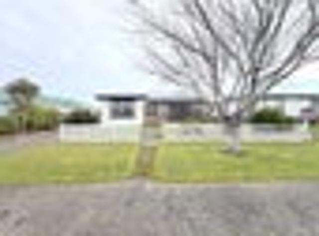 Grasmere, 3 bedrooms, $560 pw