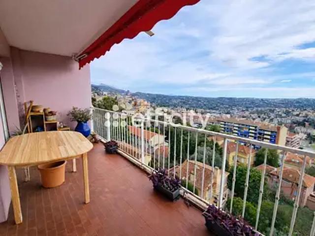 Grasse 06130 Achat / Vente appartement 3 pièces t3 terrasse cave