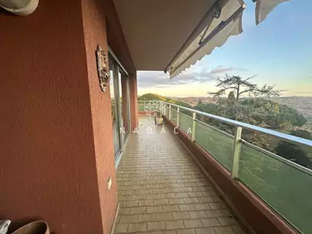 Grasse 06130 Achat / Vente appartement 4 pièces t4 terrasse parking