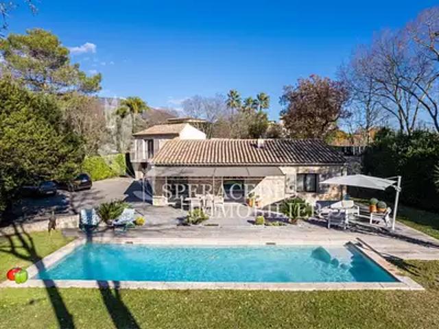 Grasse 06130 Achat / Vente maison 5 pièces t5 piscine