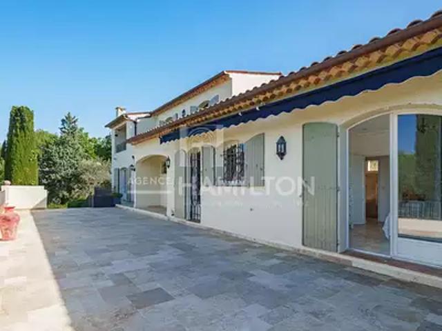 Grasse 06130 Achat / Vente maison 8 pièces t8 piscine