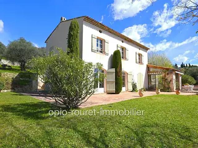 Grasse 06130 Achat / Vente maison 8 pièces t8 piscine parking
