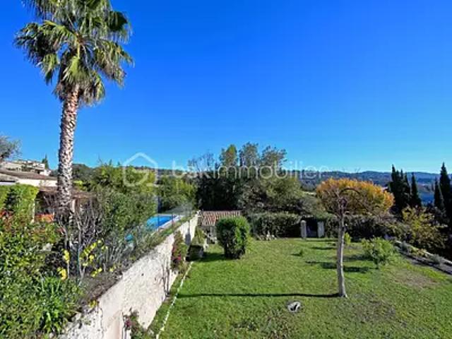 Grasse 06130 Achat / Vente maison 9 pièces t9 piscine terrasse