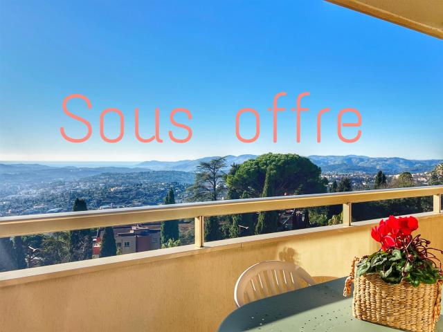 Grasse, appartement de 3 pièces vue mer, dans une résidence. 68m² Grasse