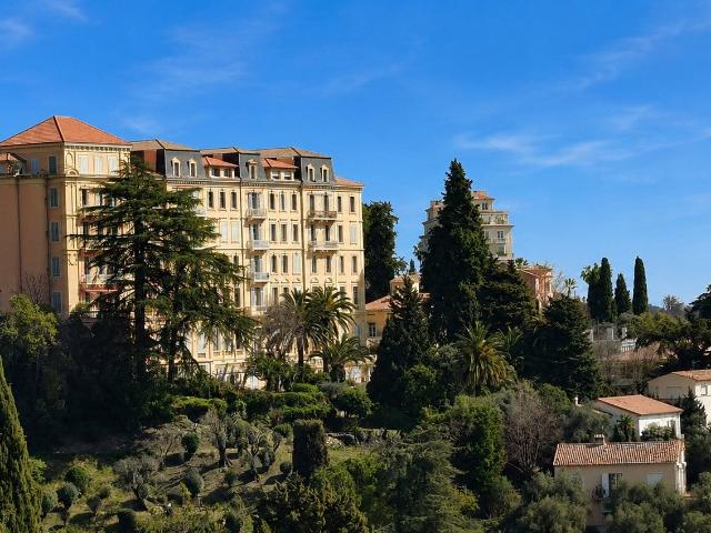 Grasse Est ? Appartement bourgeois de 99 m² dans une résiden. 99m² Grasse
