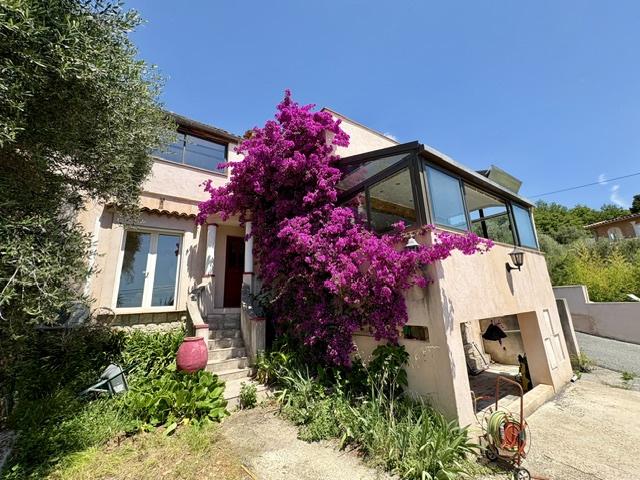 GRASSE MAGANOSC MAISON150 M2