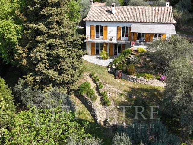 GRASSE MAGAGNOSC Aperçu Mer