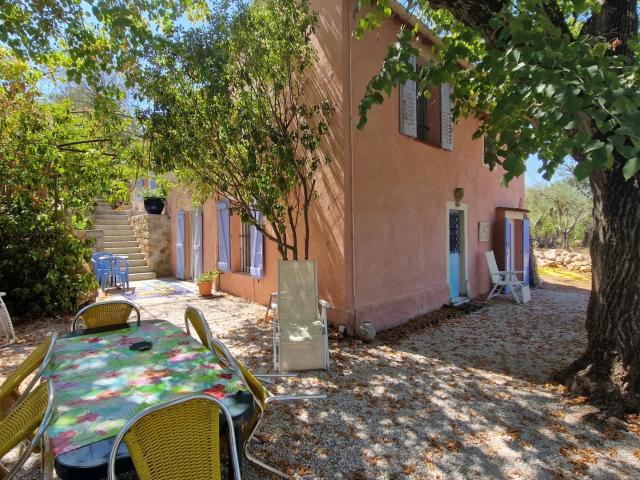 GRASSE, maison à louer bail mobilité