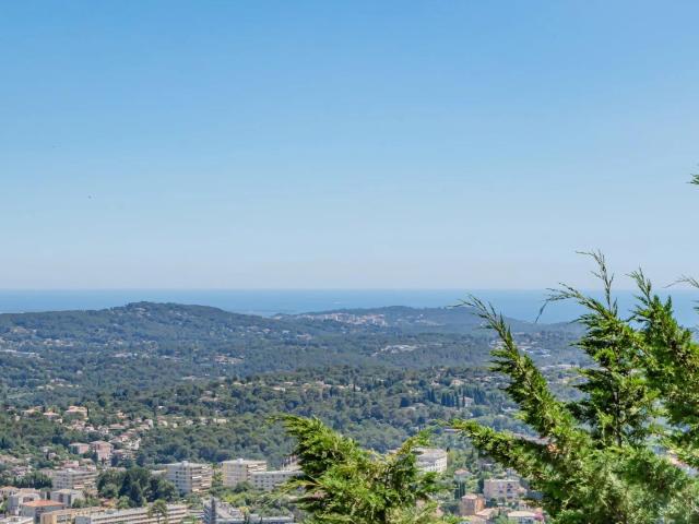 Grasse Maison De Parfumeur Renovee Avec Vue Mer 284m² Grasse