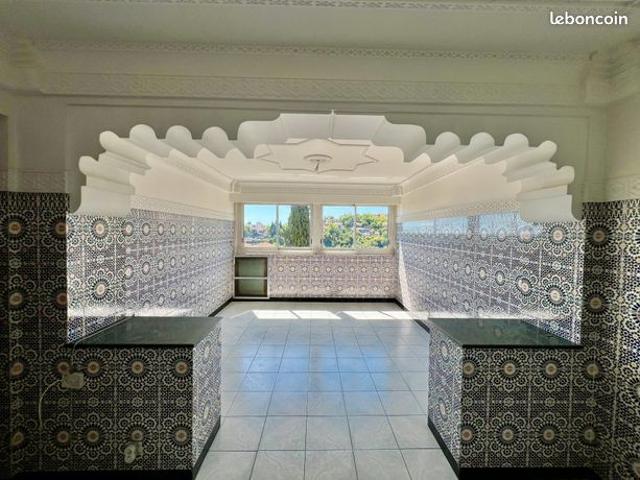 GRASSE T3 56m² avec stationnement