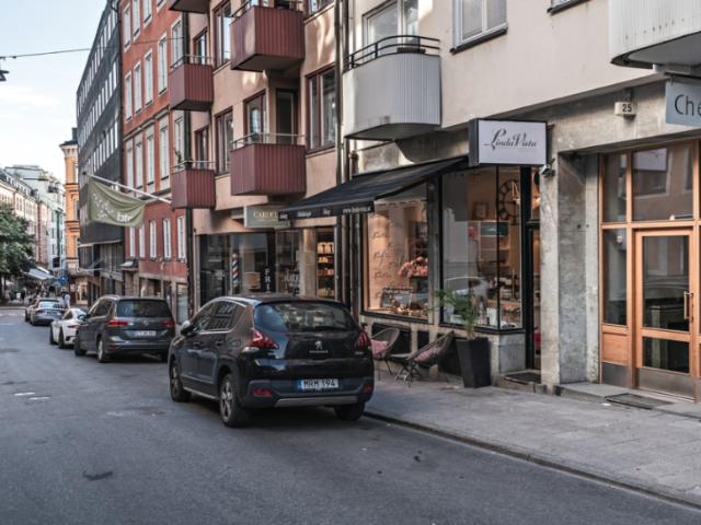Grev Turegatan 25