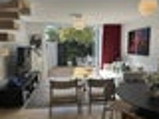 Grey Lynn, 2 bedrooms, $1000 pw