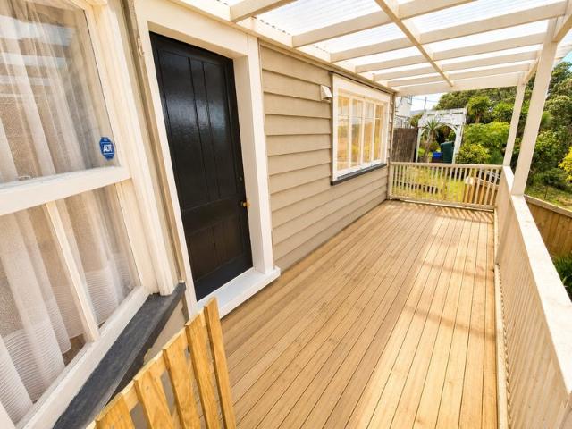 grey lynn, 2 bedrooms