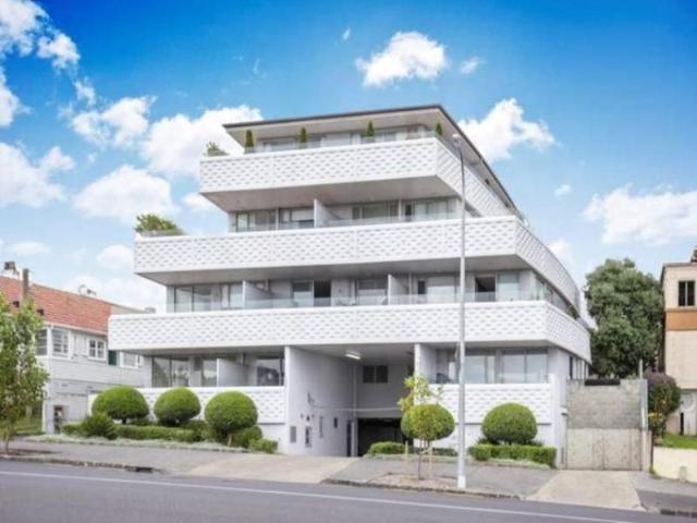 grey lynn, 2 bedrooms