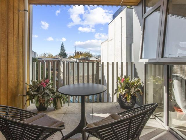 grey lynn, 2 bedrooms