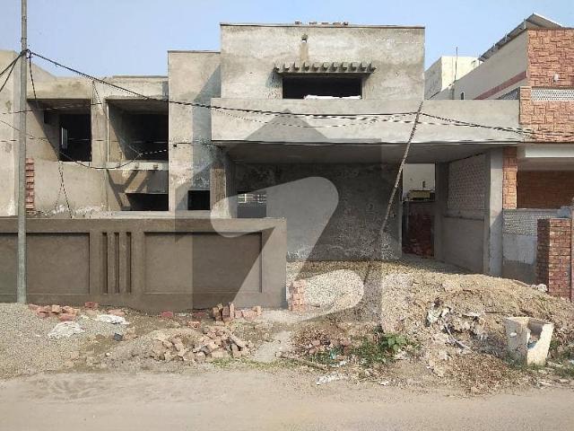 Grey Structure 14 Marla House Available In Divine Gardens For sale