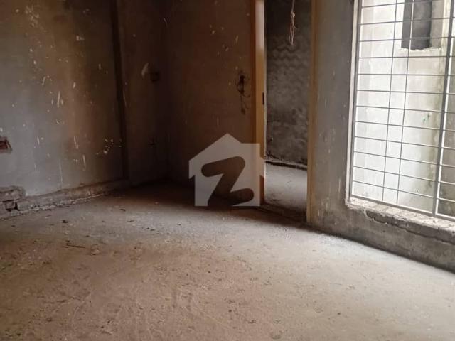 Grey Structure House For Sale 5.5 Marla