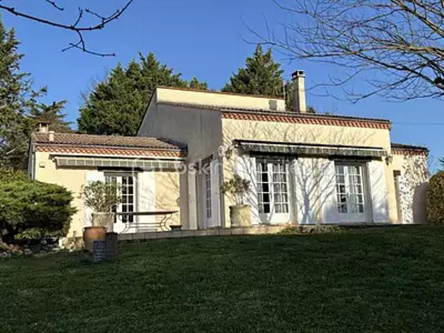 Grézillac 33420 Achat / Vente maison 8 pièces t8 terrasse cave
