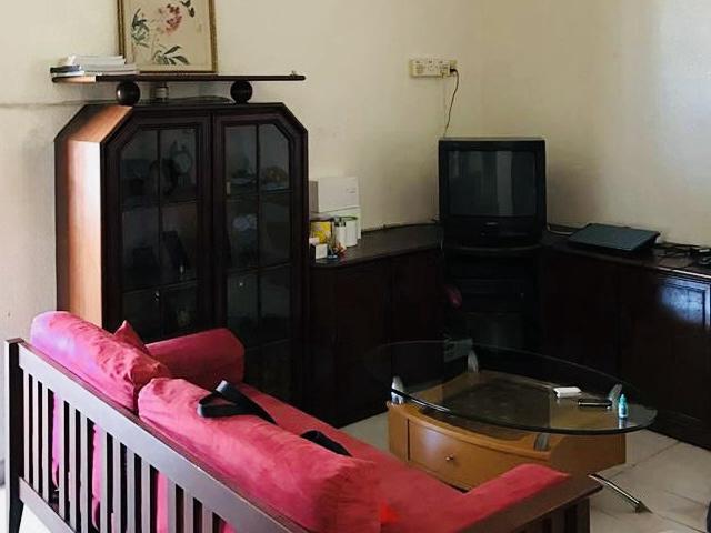 GREAT VALUE Mewah Court Jelutong Renovated 850sqft 1 Carpark