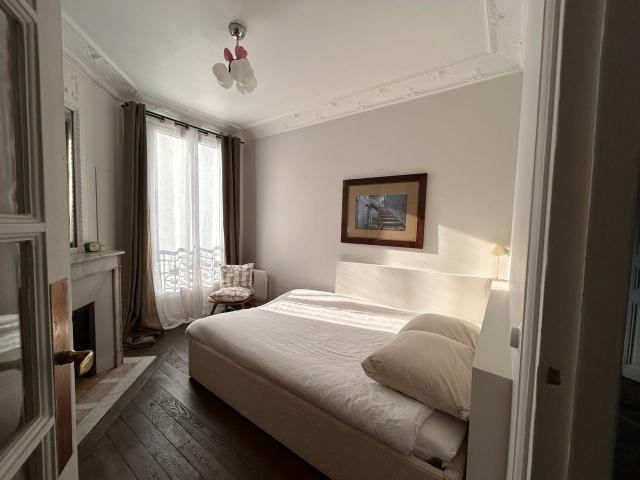 Great and lovely apartment near school, Paris Amsterdam Apartments for Rent