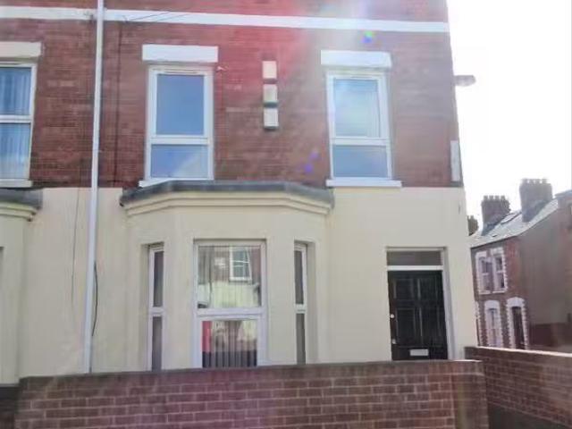 Great Apartment, 58 Agincourt Avenue