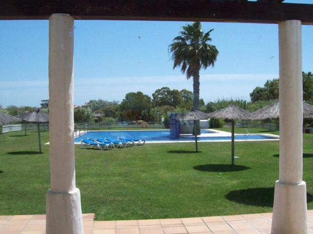 Great apartment with 3 bedrooms and two bathrooms, in the exclusive urbanization of Polo de Sotogrande